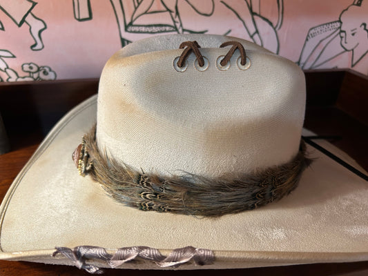 Additional Service - Lacing